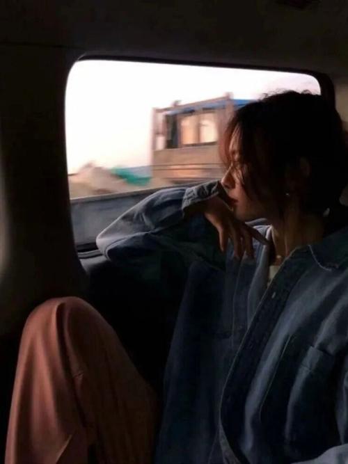美女伤感高清图片_生活压力大?伤感美女照片暖心放松,咖啡馆休息室必备! 美女伤感高清图片_生活压力大?伤感美女照片暖心放松,咖啡馆休息室必备!